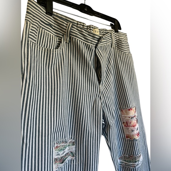 POL Blue and White Striped Patchwork Pants - Picture 4 of 7